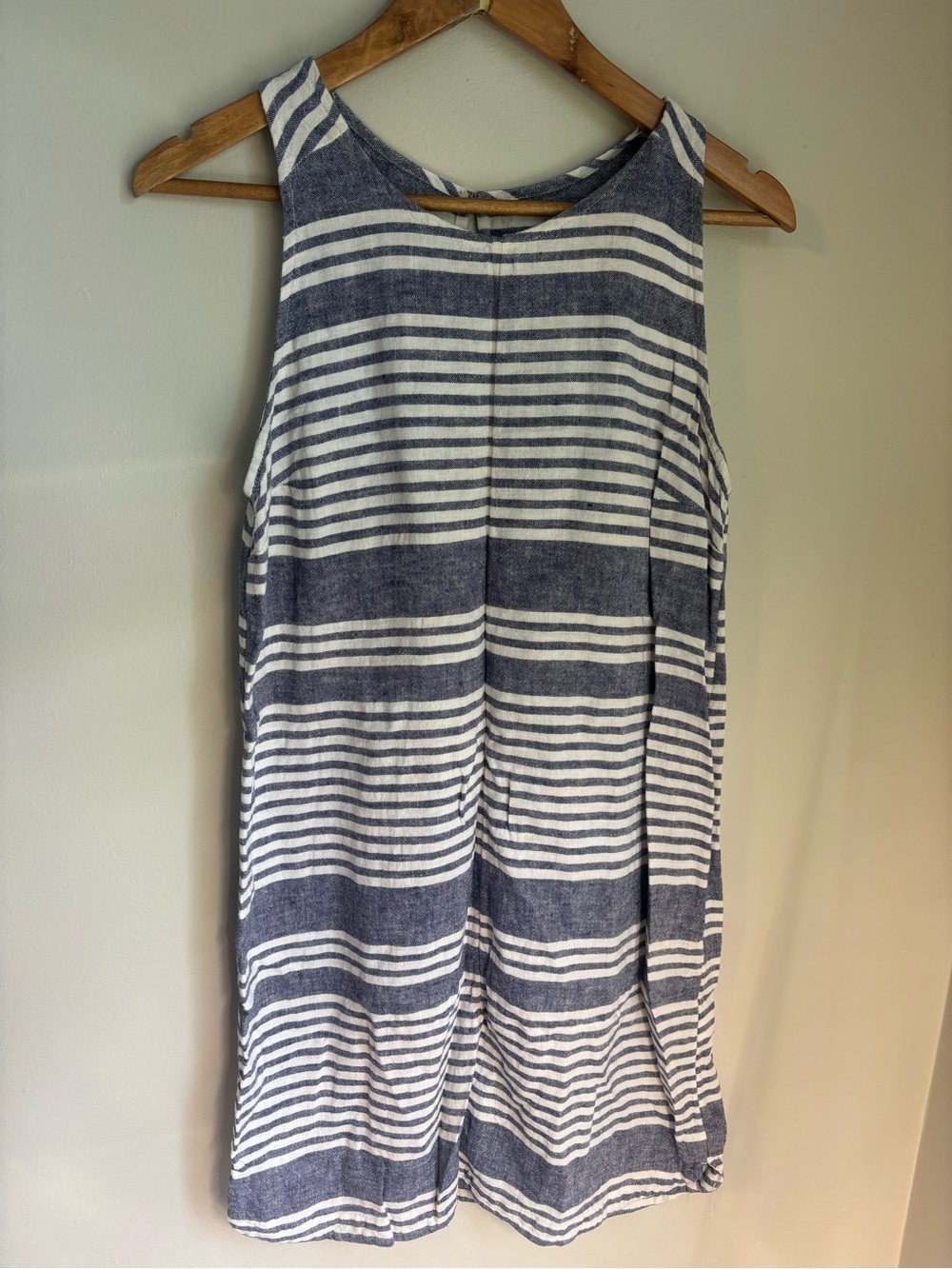 Old Navy Linen Sleeveless Navy and White Striped Shift Dress Medium - Picture 2 of 5